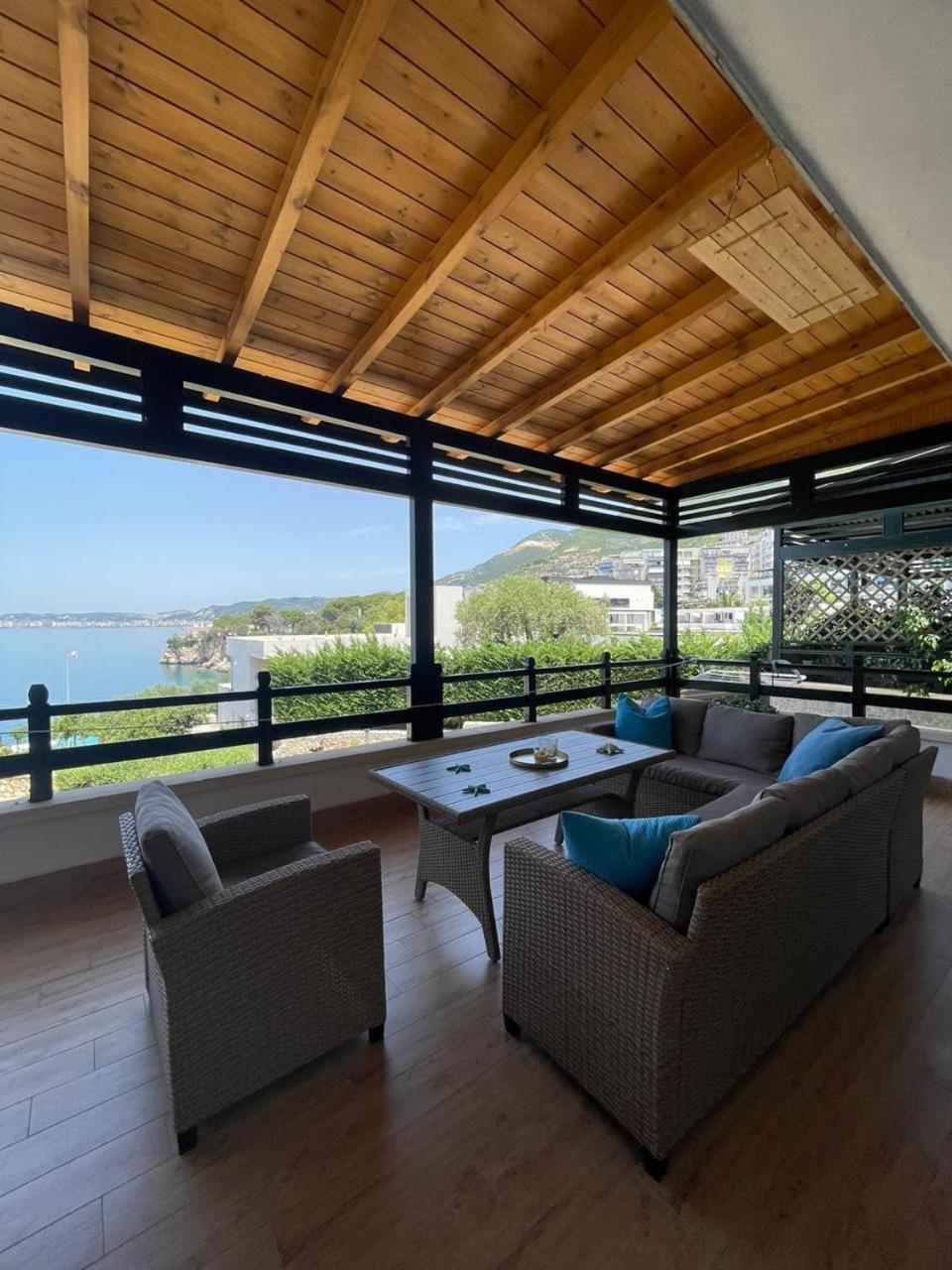 Aneta'S Beach House วญอเรอ ภายนอก รูปภาพ