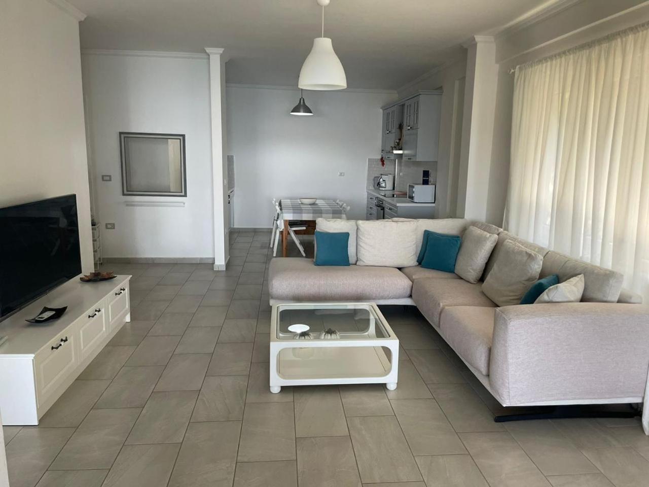 Aneta'S Beach House วญอเรอ ภายนอก รูปภาพ