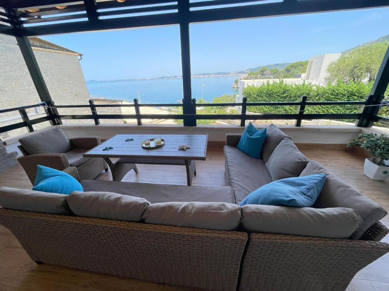 Aneta'S Beach House วญอเรอ ภายนอก รูปภาพ